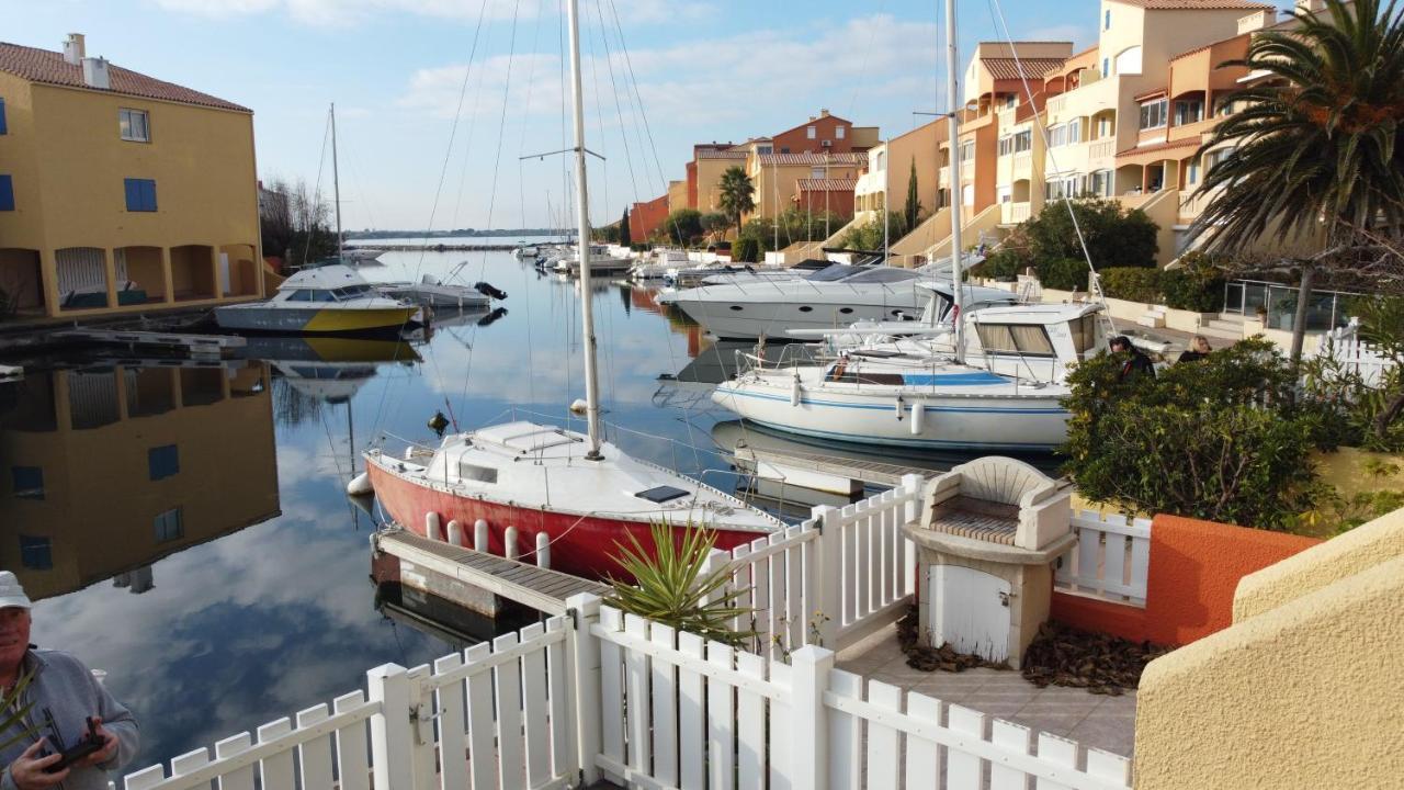 Marina Les Pieds Dans L Eau Leilighet Le Barcarès Eksteriør bilde
